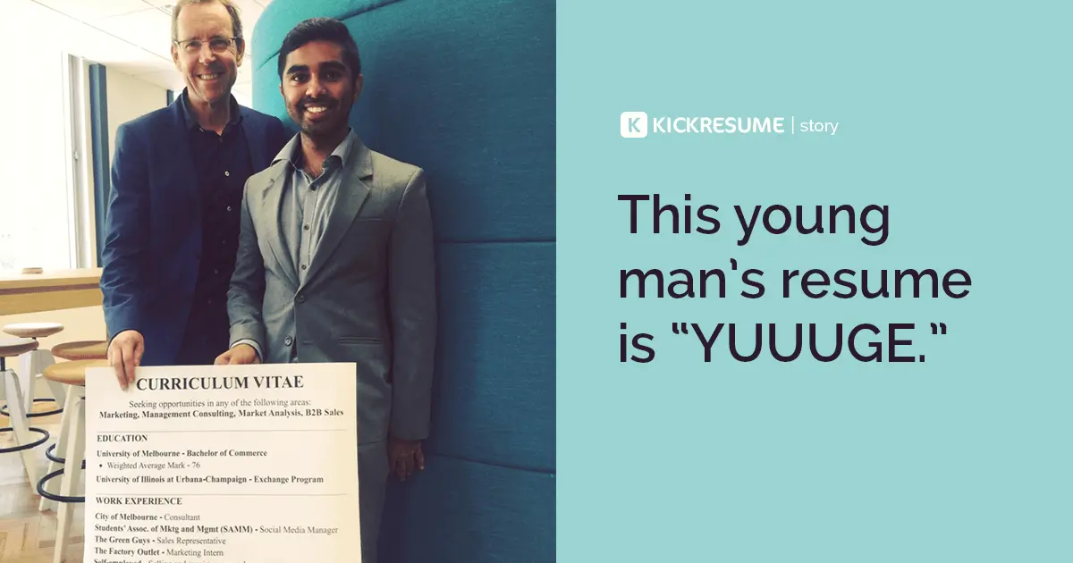 With the World’s Biggest Resume in Hand, He Hunts for a Job in the Streets