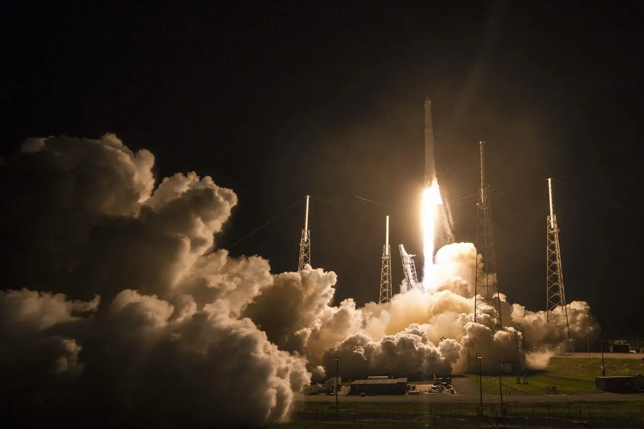 want to build space rockets this is how you get a job at spacex does spacex read cover letters