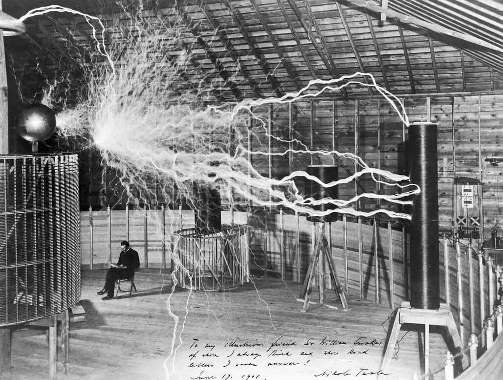 workspaces of great minds